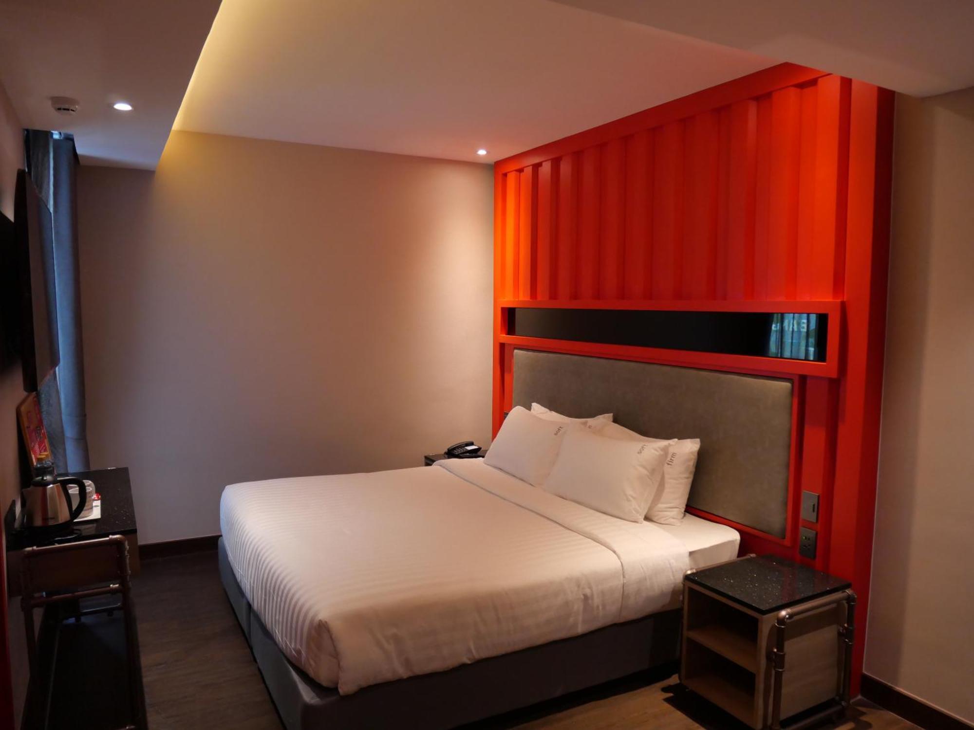 T2 The Portal Sukhumvit Hotel Banguecoque Exterior foto
