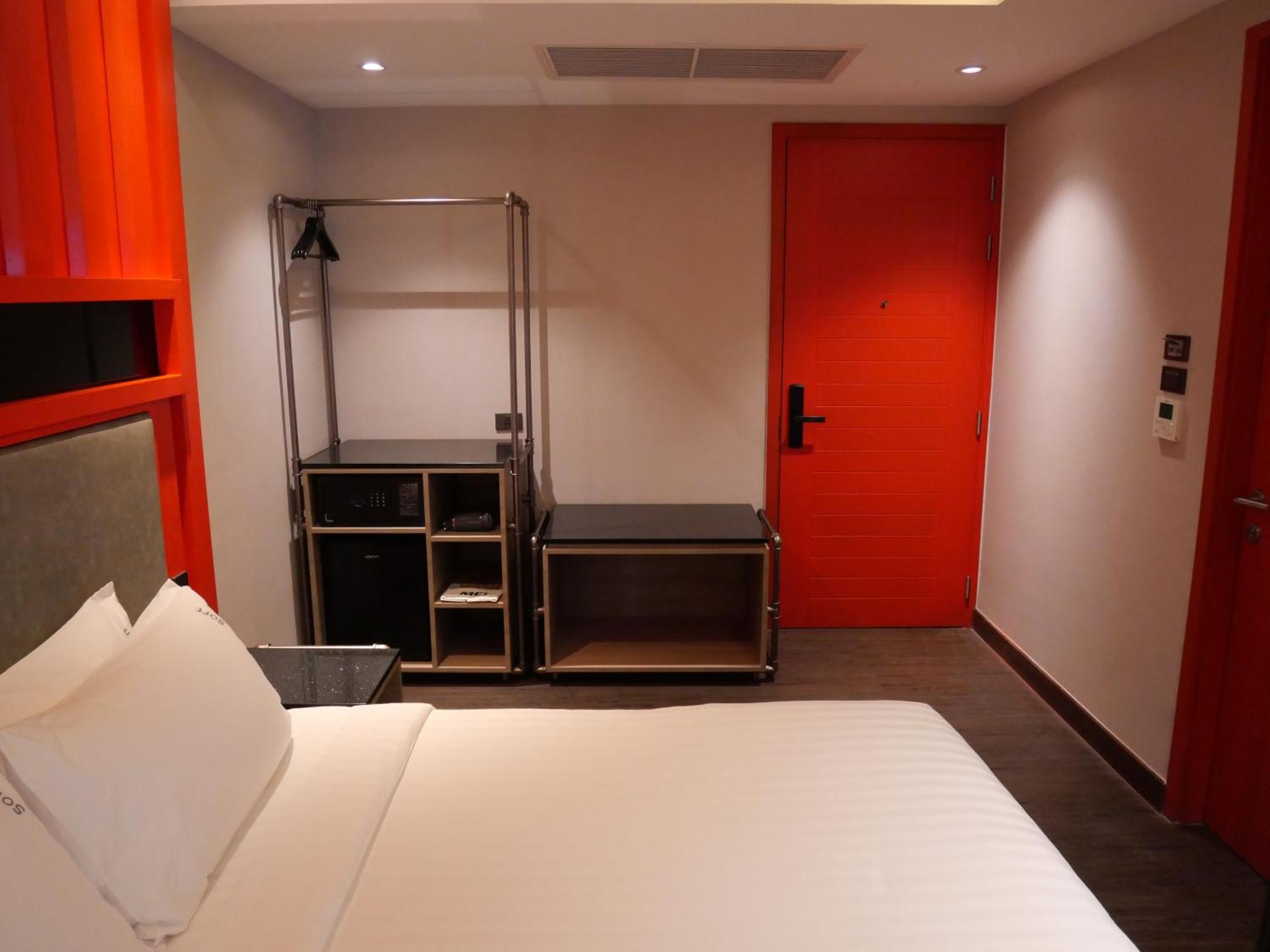 T2 The Portal Sukhumvit Hotel Banguecoque Exterior foto
